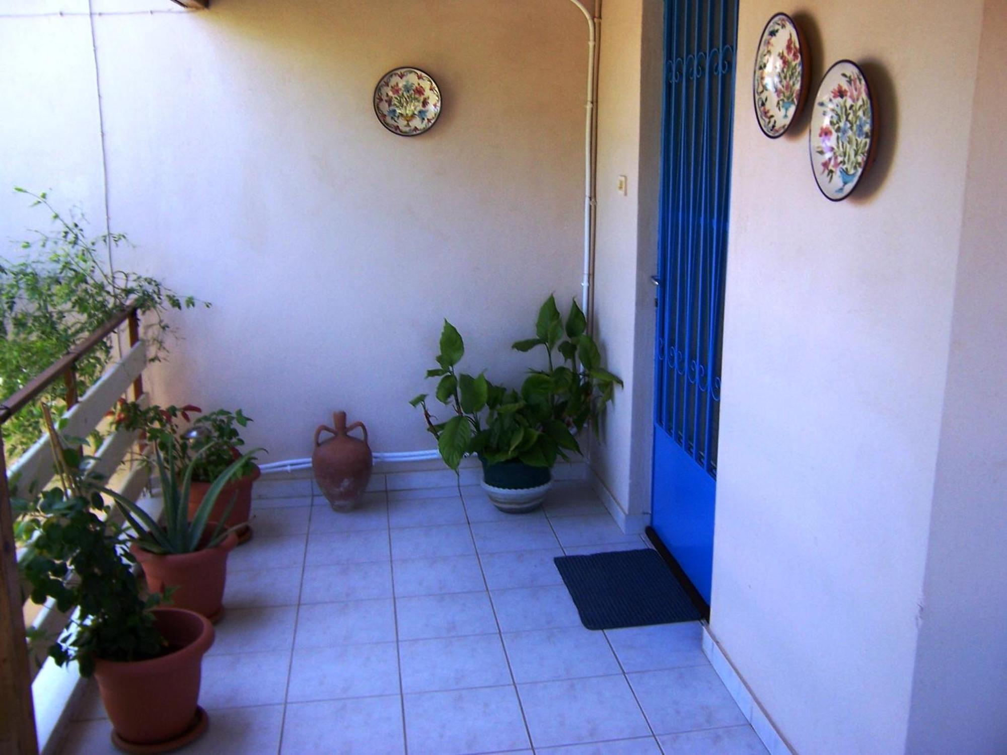 Maria'S Haus In Artemida Apartment Luaran gambar
